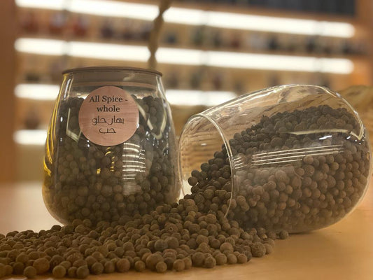 Ground allspice in a jar