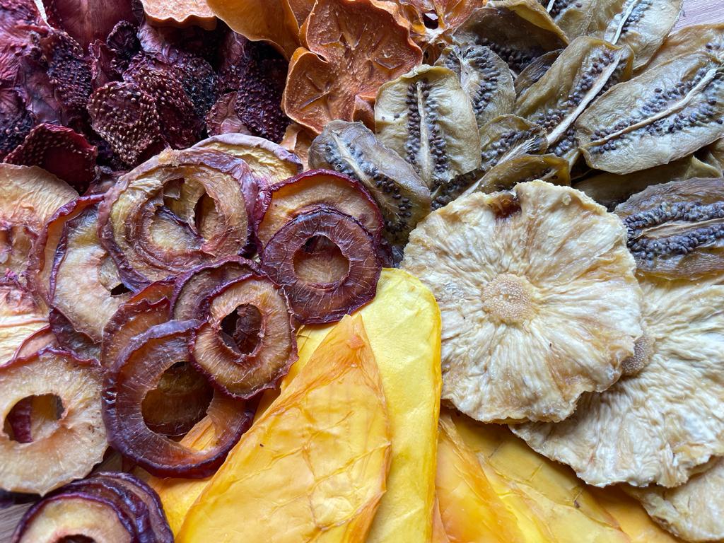 Sundried Fruits Mix – مزيج الفواكه المجففة بدون سكر مضاف