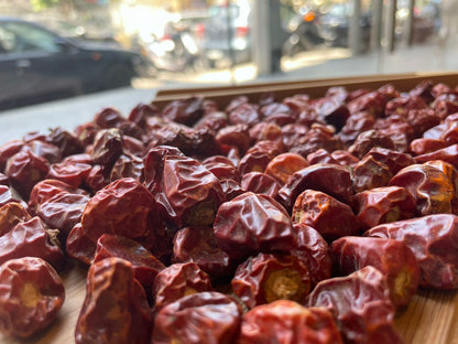 Round Red Chili Pepper – فلفل أحمر حار قصير