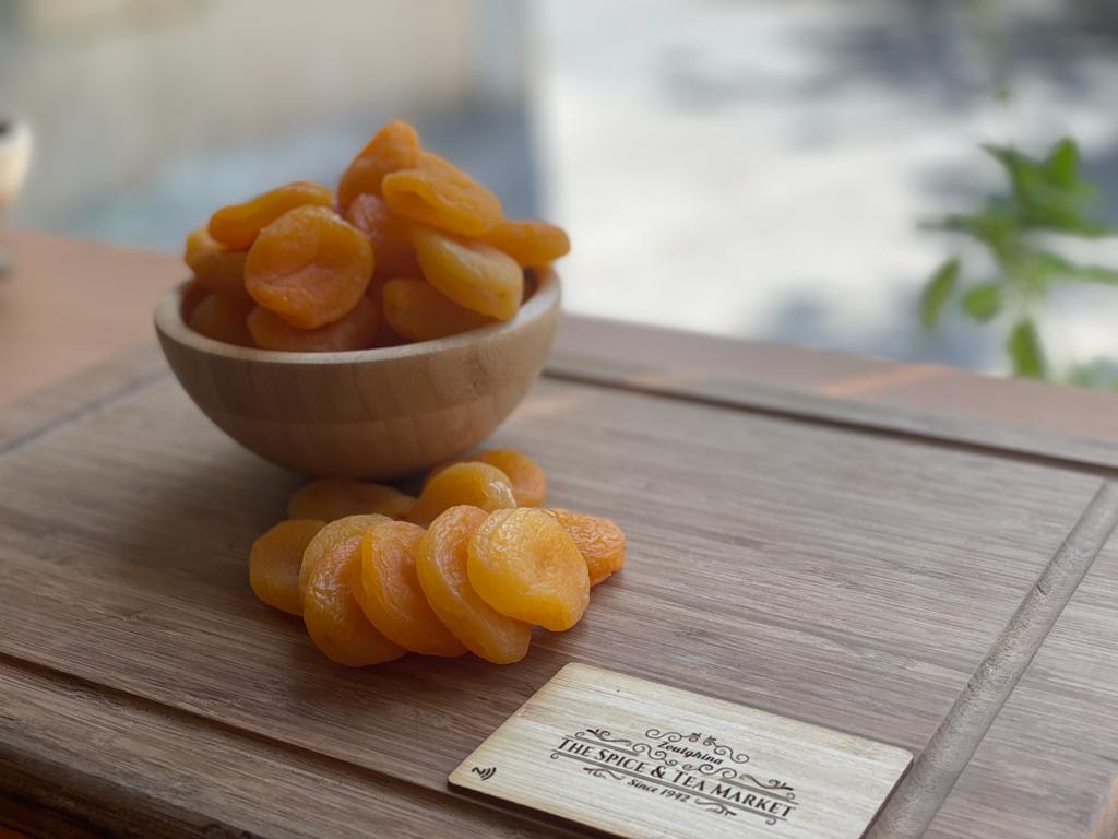Sundried Apricots – مشمش مجفف