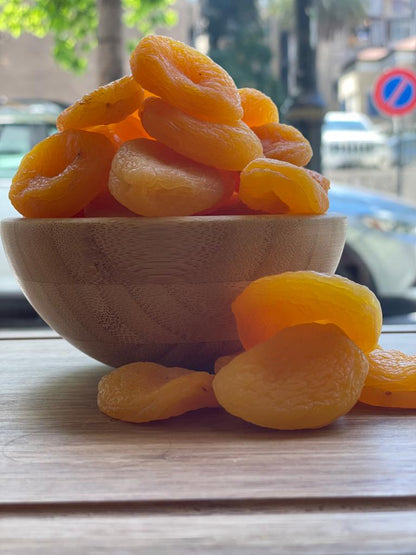 Sundried Apricots – مشمش مجفف