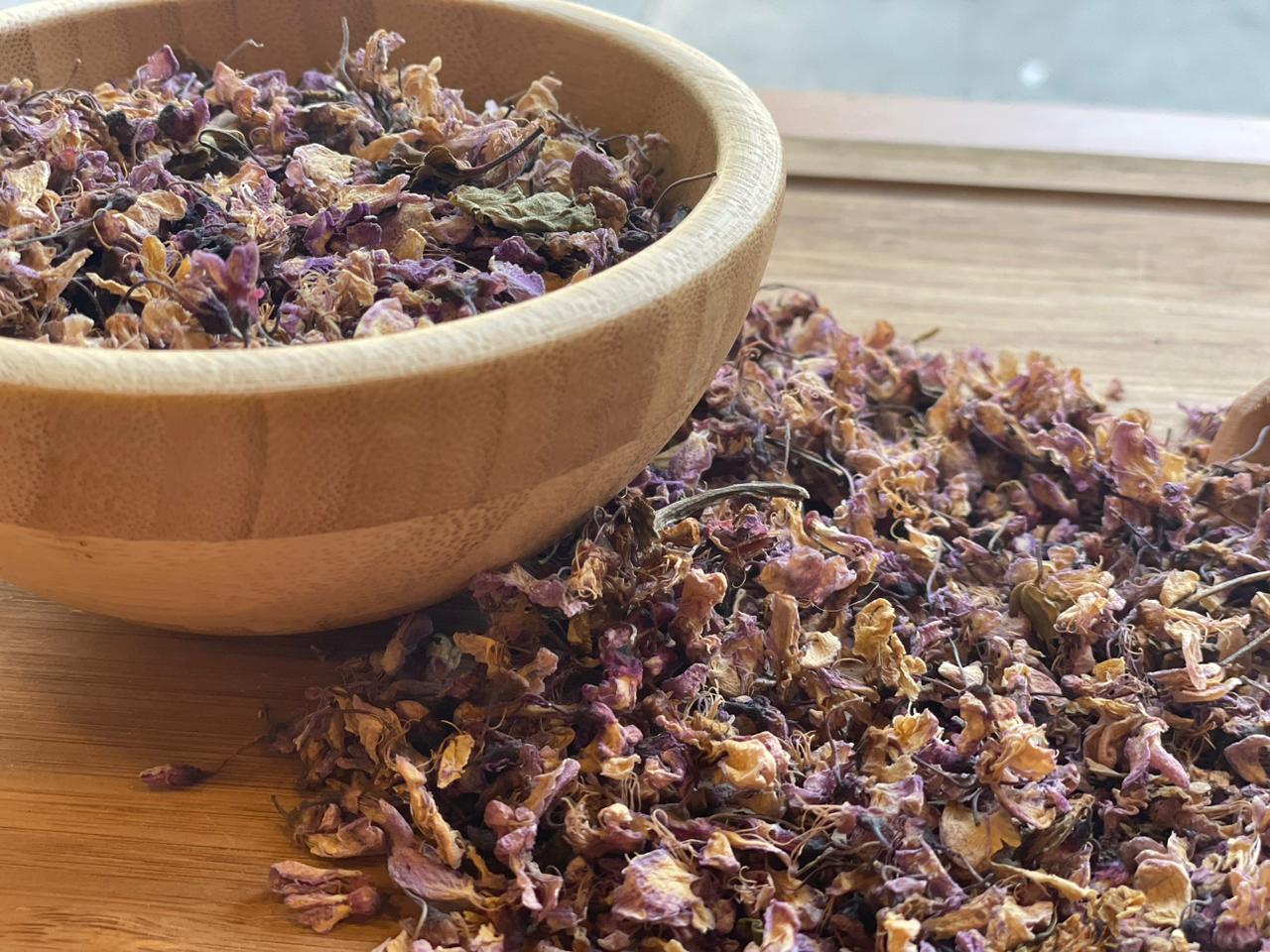 Violet Flower – زهرة البنفسج